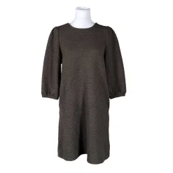 Naisten collegemekko, koko 40