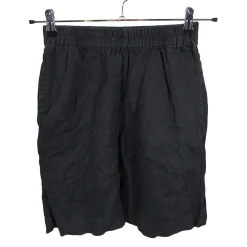 Naisten shortsit, koko 36