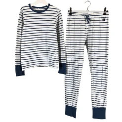 Unisex yöasu, koko 134 - 140